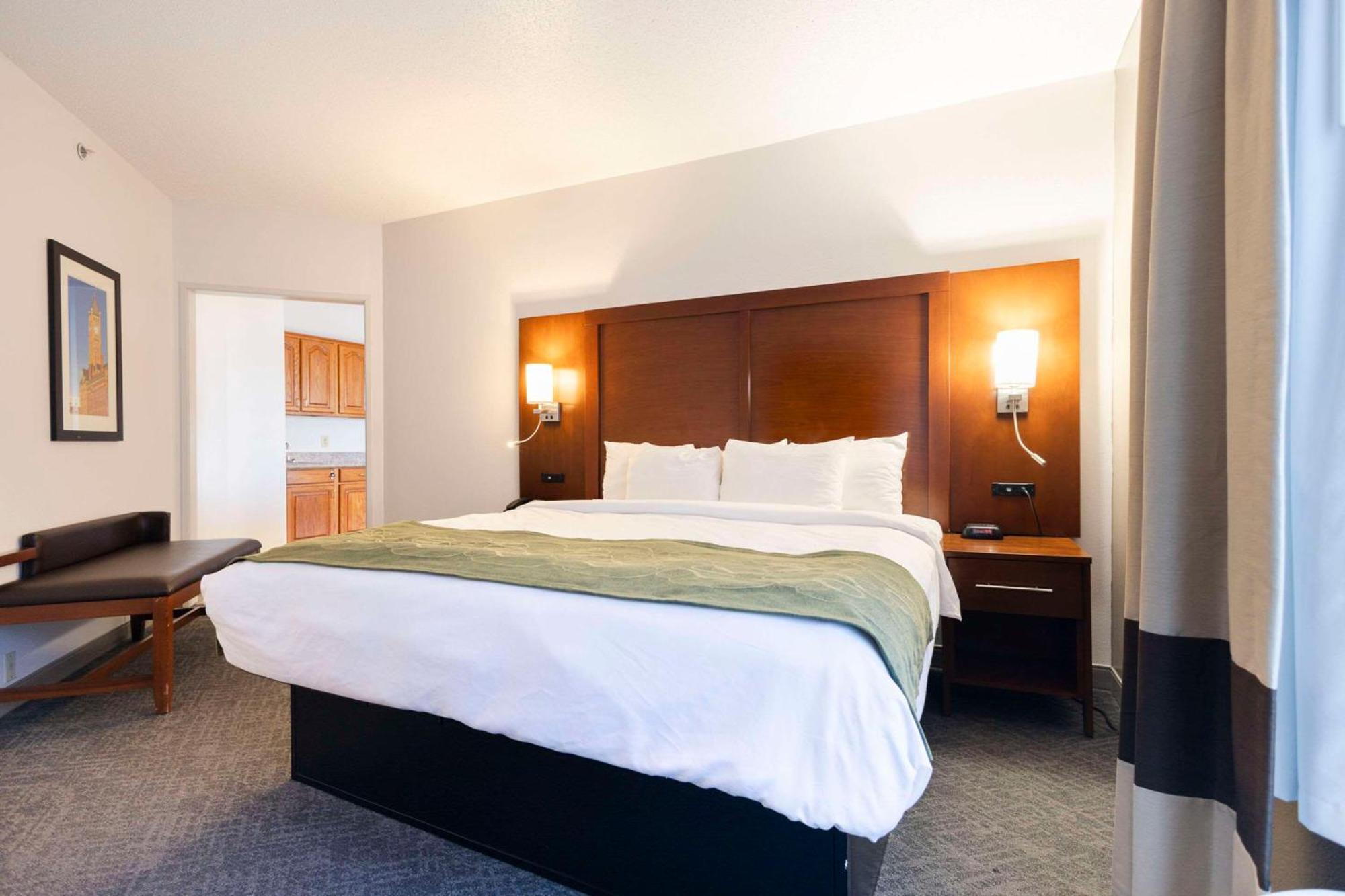 Comfort Suites Springfield Exteriör bild
