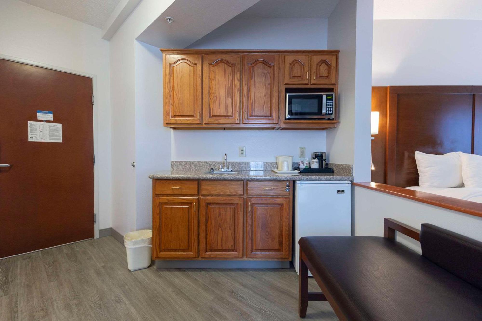 Comfort Suites Springfield Exteriör bild