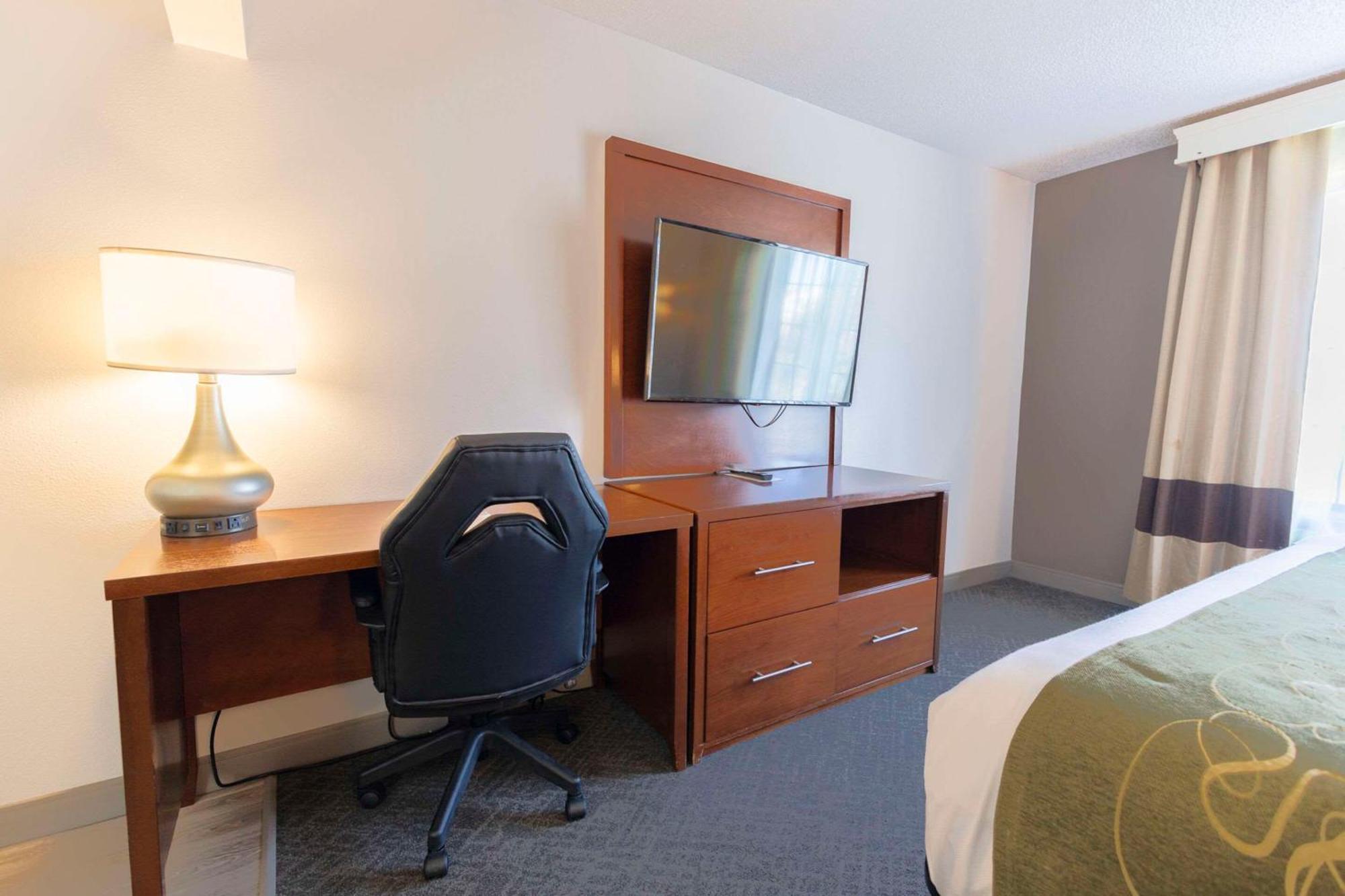 Comfort Suites Springfield Exteriör bild